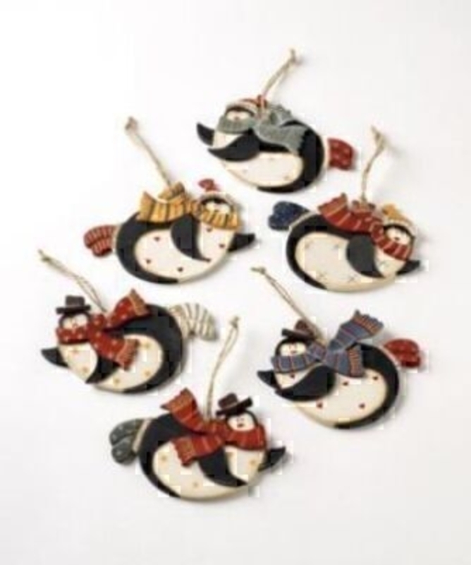 Wooden penguin hanging decorations assorted designs - as pictured. Please specify your preference if any. Height 8cm